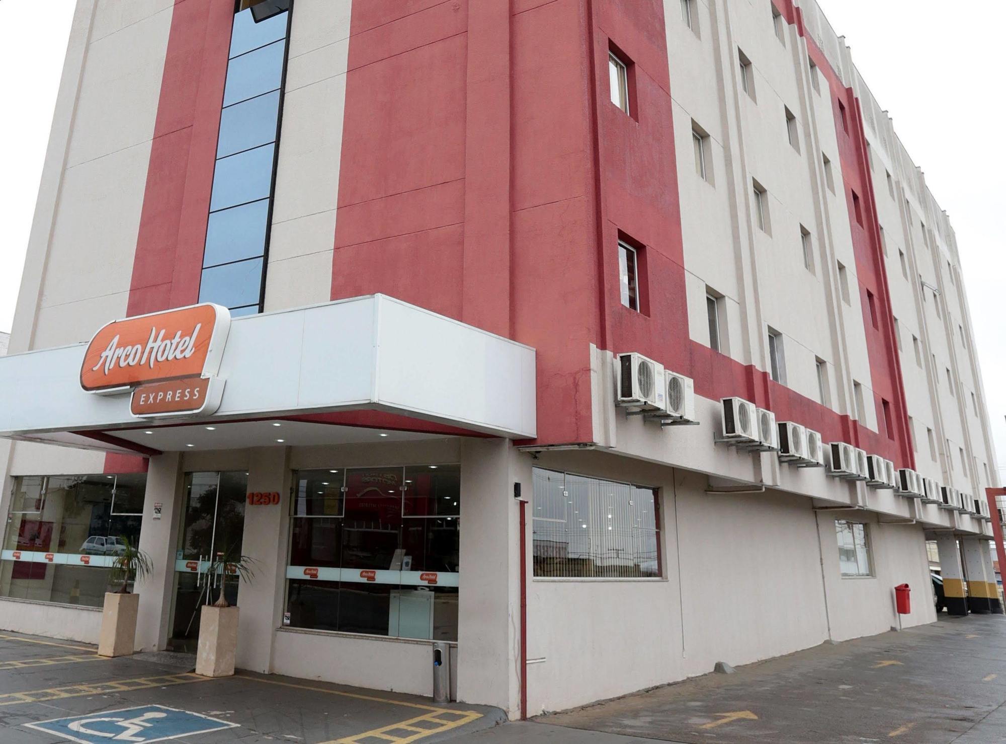 Hotel Dan Inn Sao Carlos By Nacional Inn Eksteriør billede